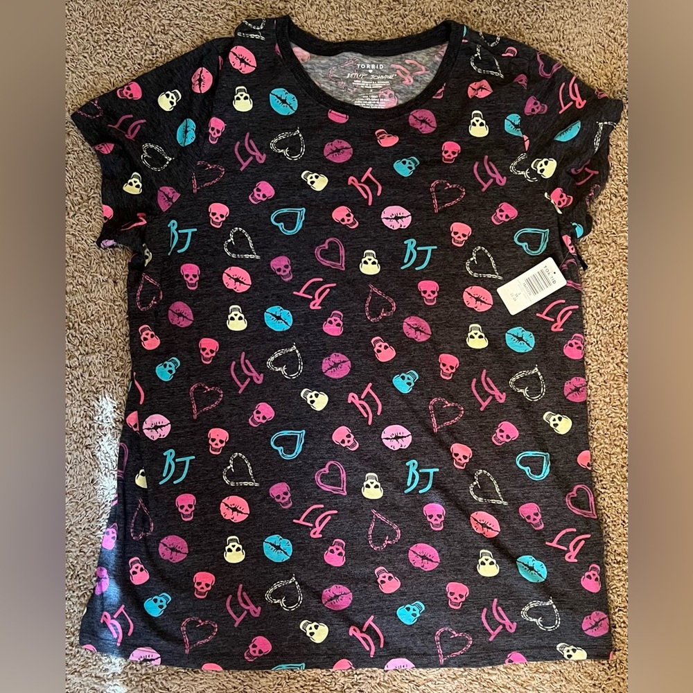 Betsey Johnson Torrid’s tee ❤️